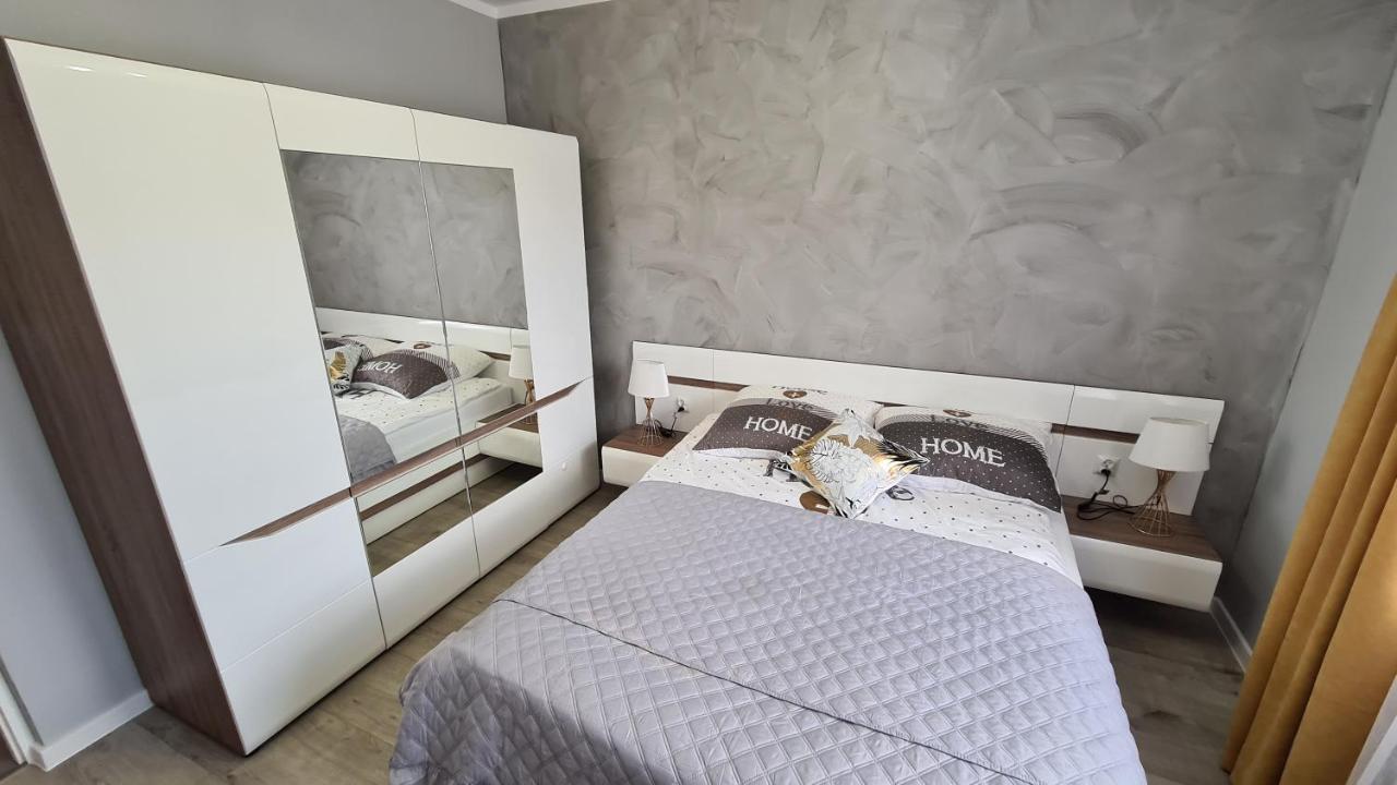 Oświęcim Apartament Deluxe 3 מראה חיצוני תמונה
