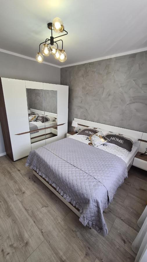 Oświęcim Apartament Deluxe 3 מראה חיצוני תמונה